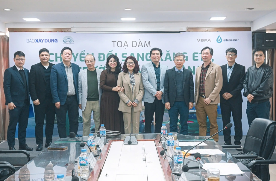 Trực tiếp: Tọa đàm