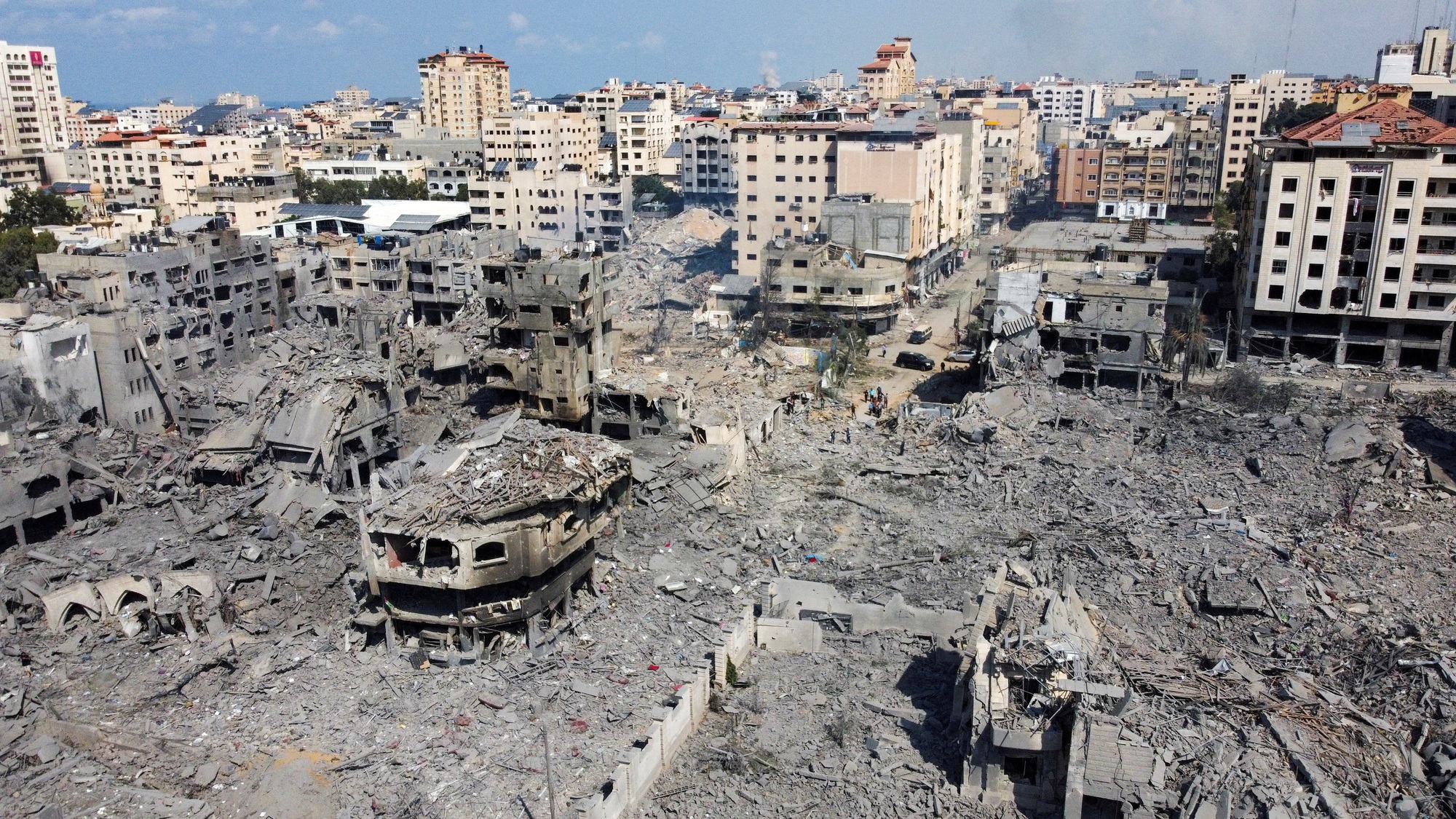 Xung đột Israel - Hamas căng thẳng, các nước gấp rút sơ tán người dân khỏi Israel - Ảnh 1.