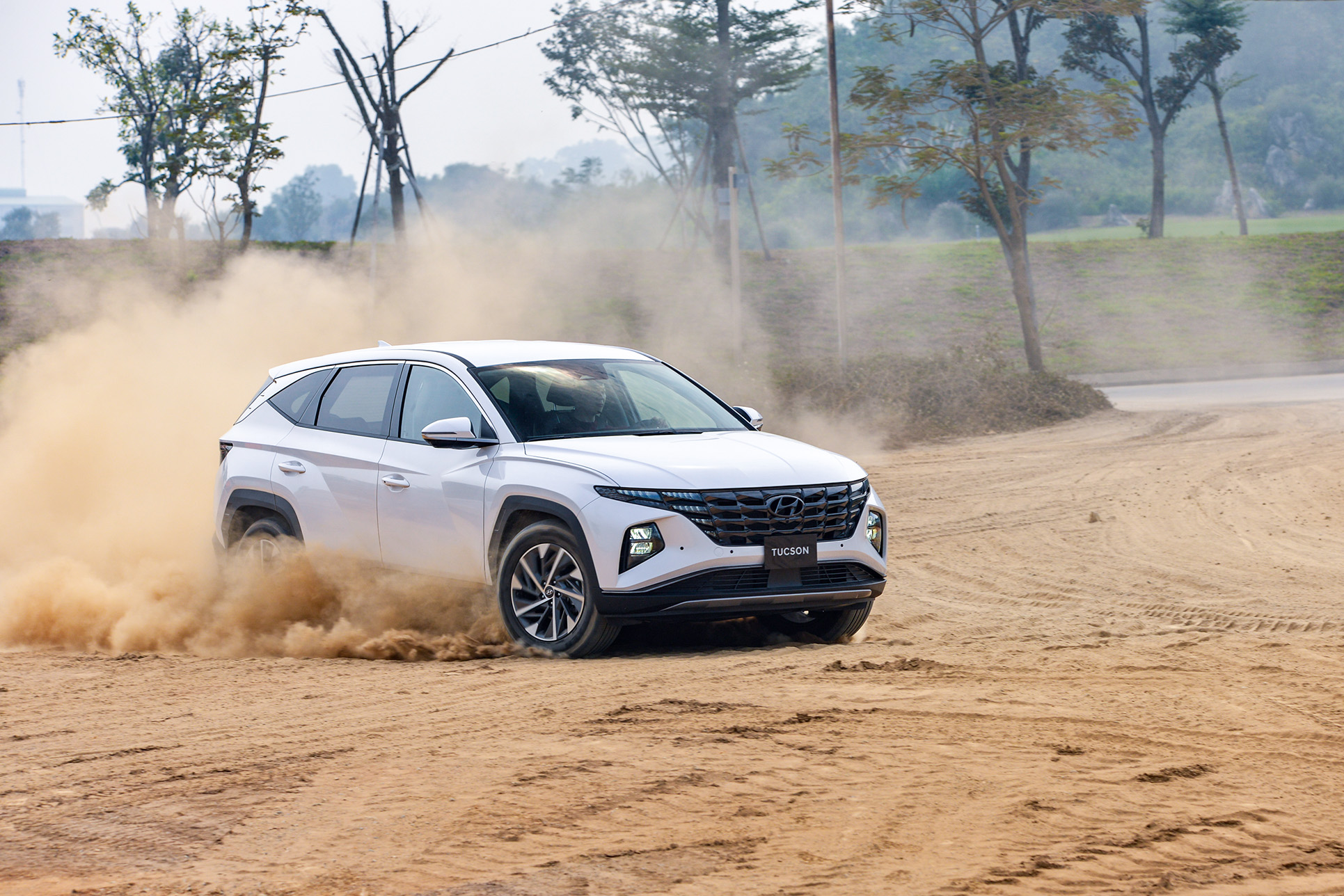 Doanh số xe Hyundai tăng gần gấp đôi tháng trước - Ảnh 2.