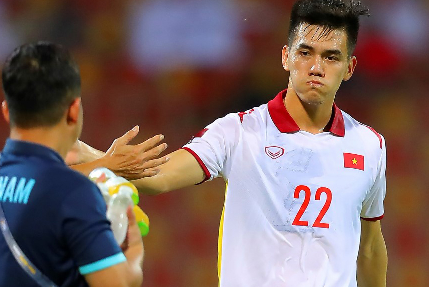 Trò cưng thầy Park tự tay ném đi cơ hội bằng vàng ở đội tuyển Việt Nam - Ảnh 1.