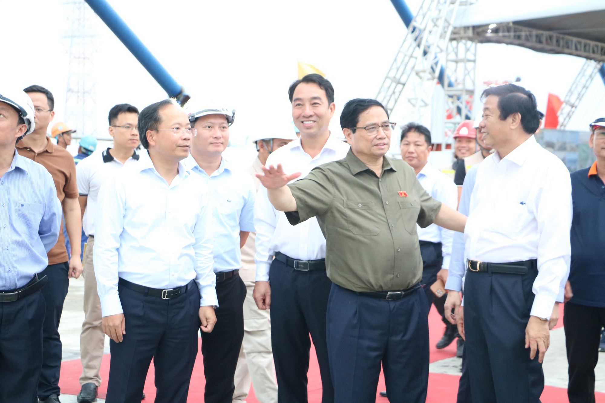 Thủ tướng phát lệnh hợp long cầu Mỹ Thuận 2 - Ảnh 5.