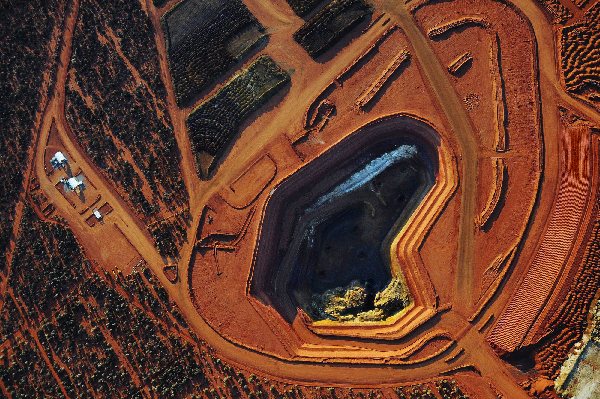 Mỏ đất hiếm lớn nhất thế giới ở Trung Quốc vừa tạo vận may lớn: Khẳng định ngôi vương! - Ảnh 3.