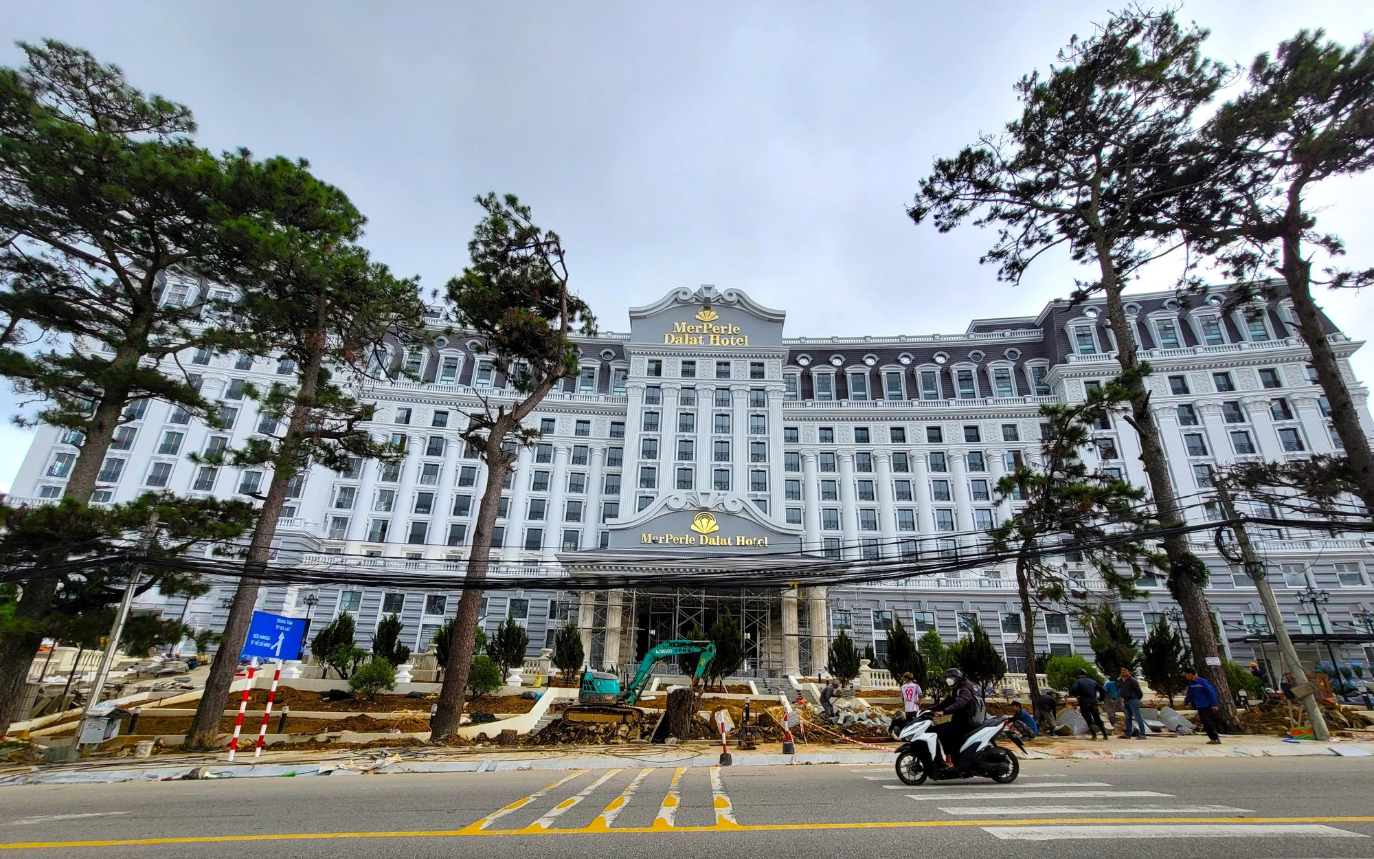 Khách sạn 5 sao lớn nhất Đà Lạt xây vượt phép gần 4.500 m2