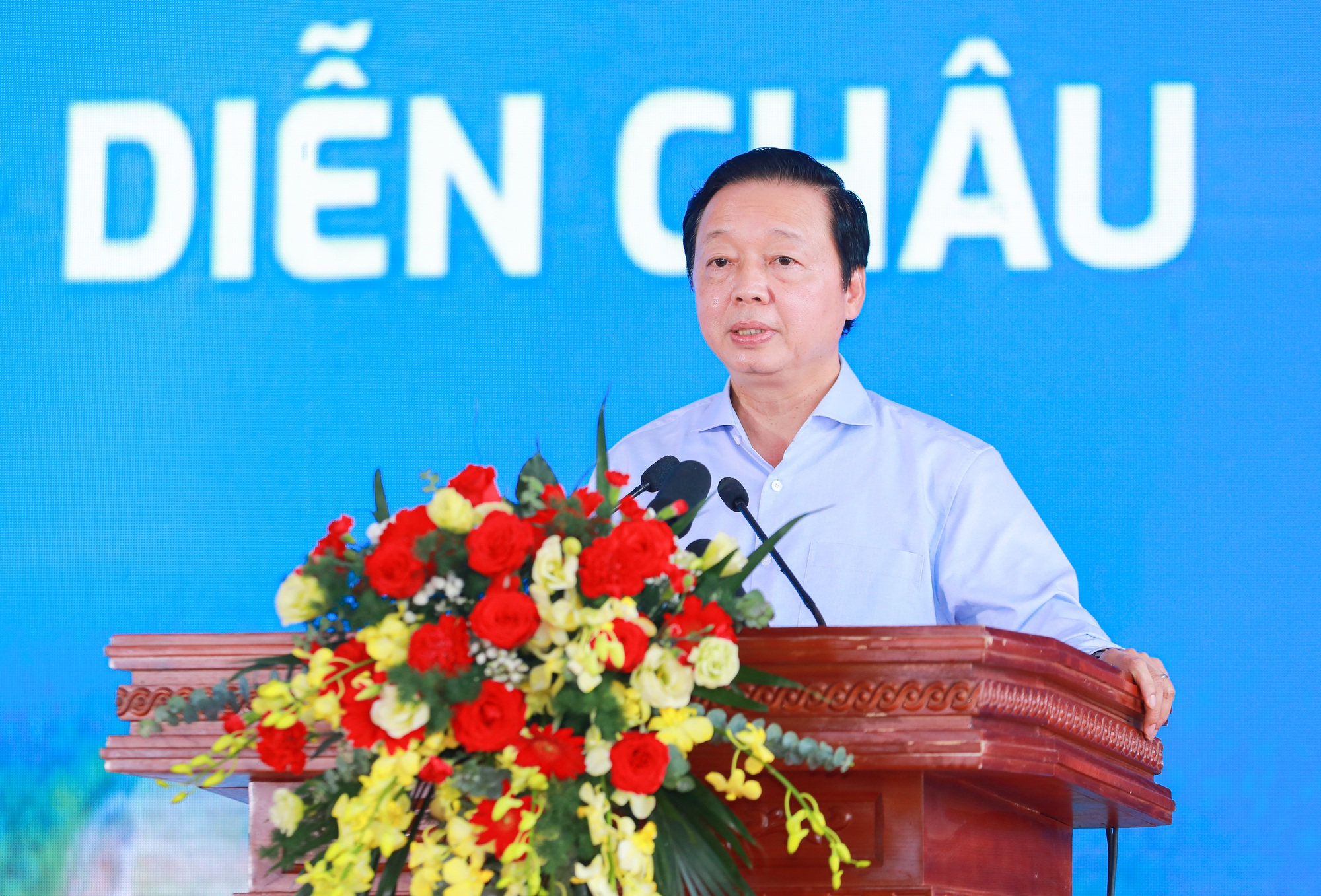 Phó thủ tướng: Phát huy tối đa hiệu quả 2 tuyến cao tốc qua Nghệ An, Thanh Hoá - Ảnh 2.