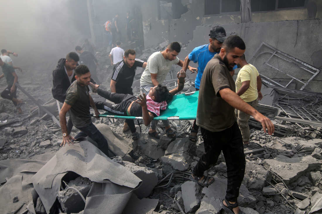 Thảm khốc bệnh viện Gaza bị tấn công, Bác sĩ Không biên giới: ‘Chúng tôi kiệt sức’ - Ảnh 1.