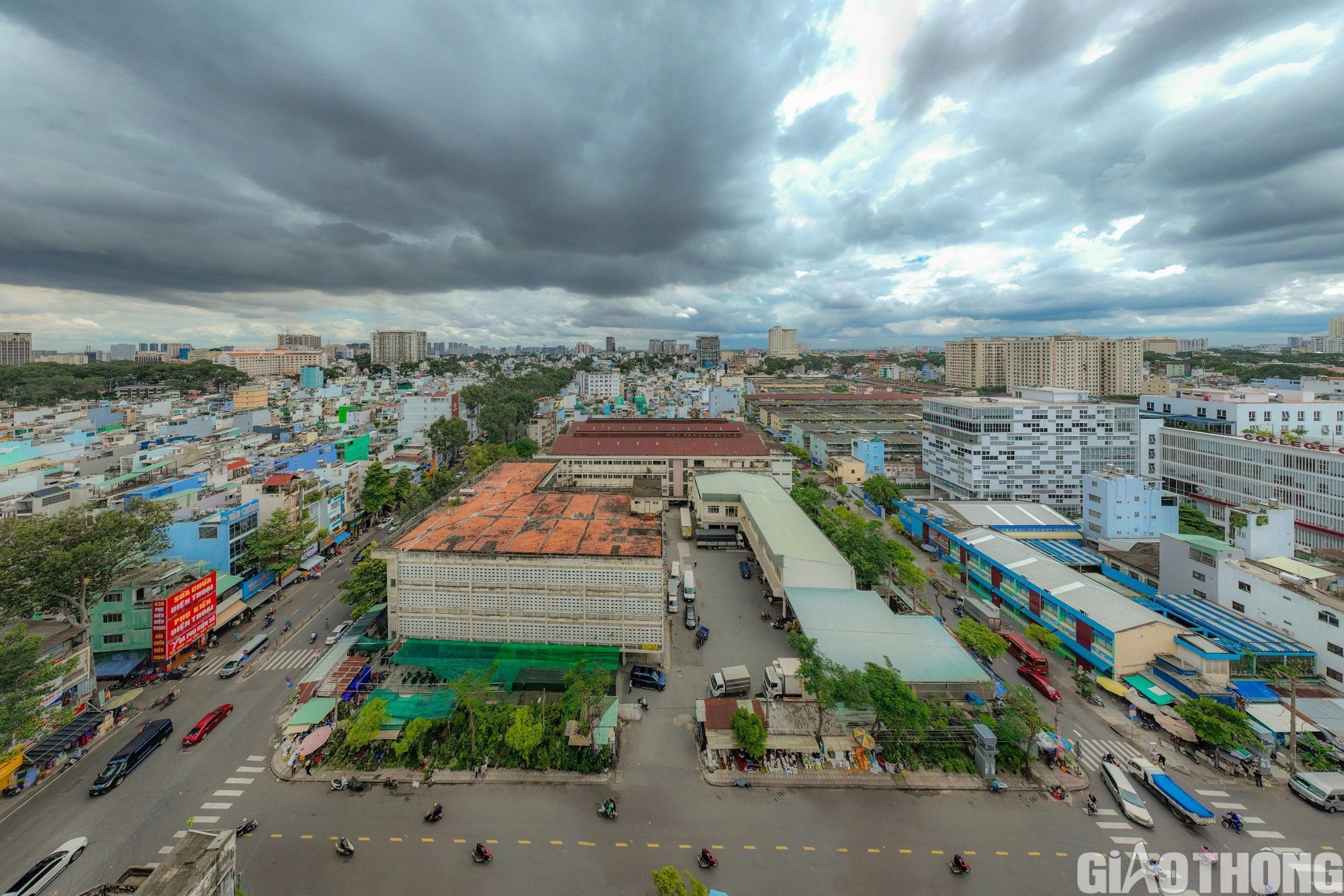 Công an TP.HCM đã nhận phản ánh né thuế, phí hàng chục tỷ đồng của nhà xe Thành Bưởi  - Ảnh 2.