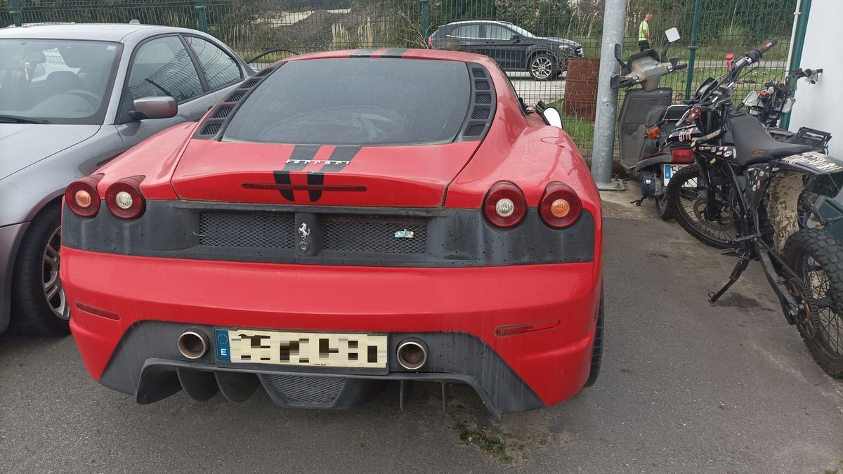 Ferrari kiện một chủ đại lý nhái logo và kiểu dáng siêu xe - Ảnh 2.