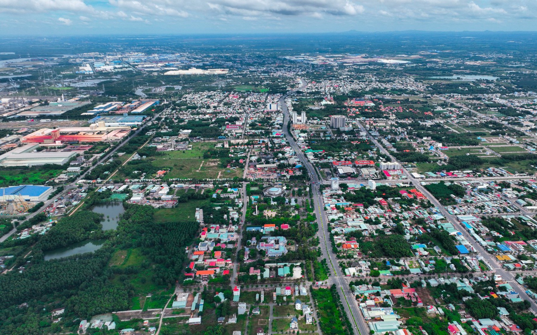 Vùng Đông Nam Bộ đua tiến độ vành đai 3, chung sức triển khai vành đai 4