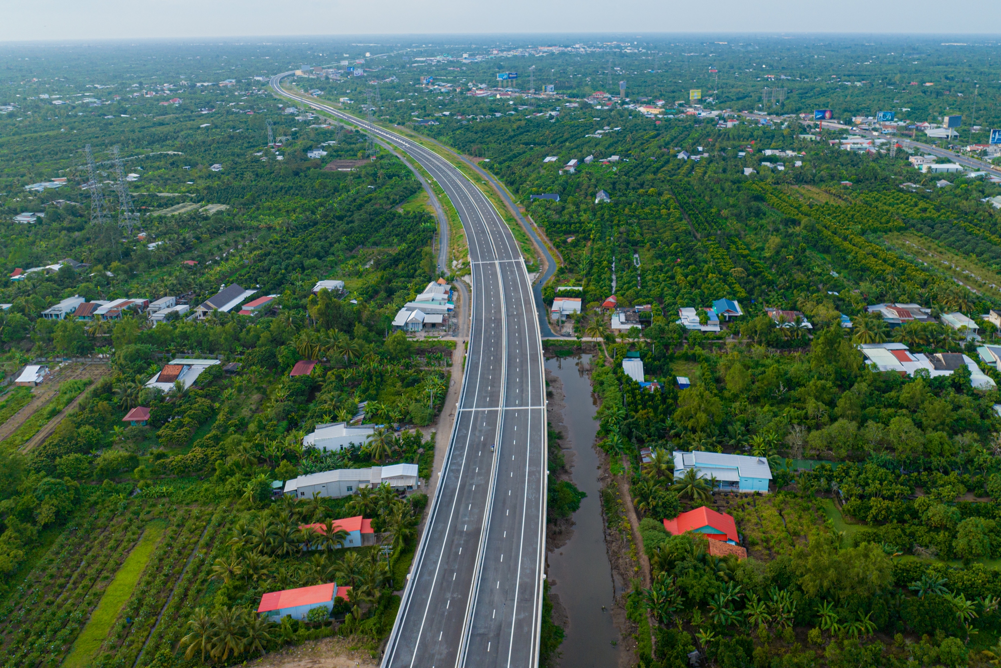 Cao tốc Mỹ Thuận - Cần Thơ băng băng về đích trước năm 2024 - Ảnh 3.