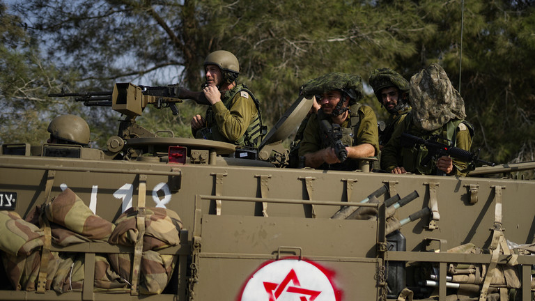 Israel cảnh báo cuộc tấn công trên bộ nhằm vào Dải Gaza có thể kéo dài 3 tháng - Ảnh 1.