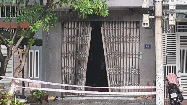 Cháy nhà 2 tầng tại Đà Nẵng, 1 người tử vong - Ảnh 1.