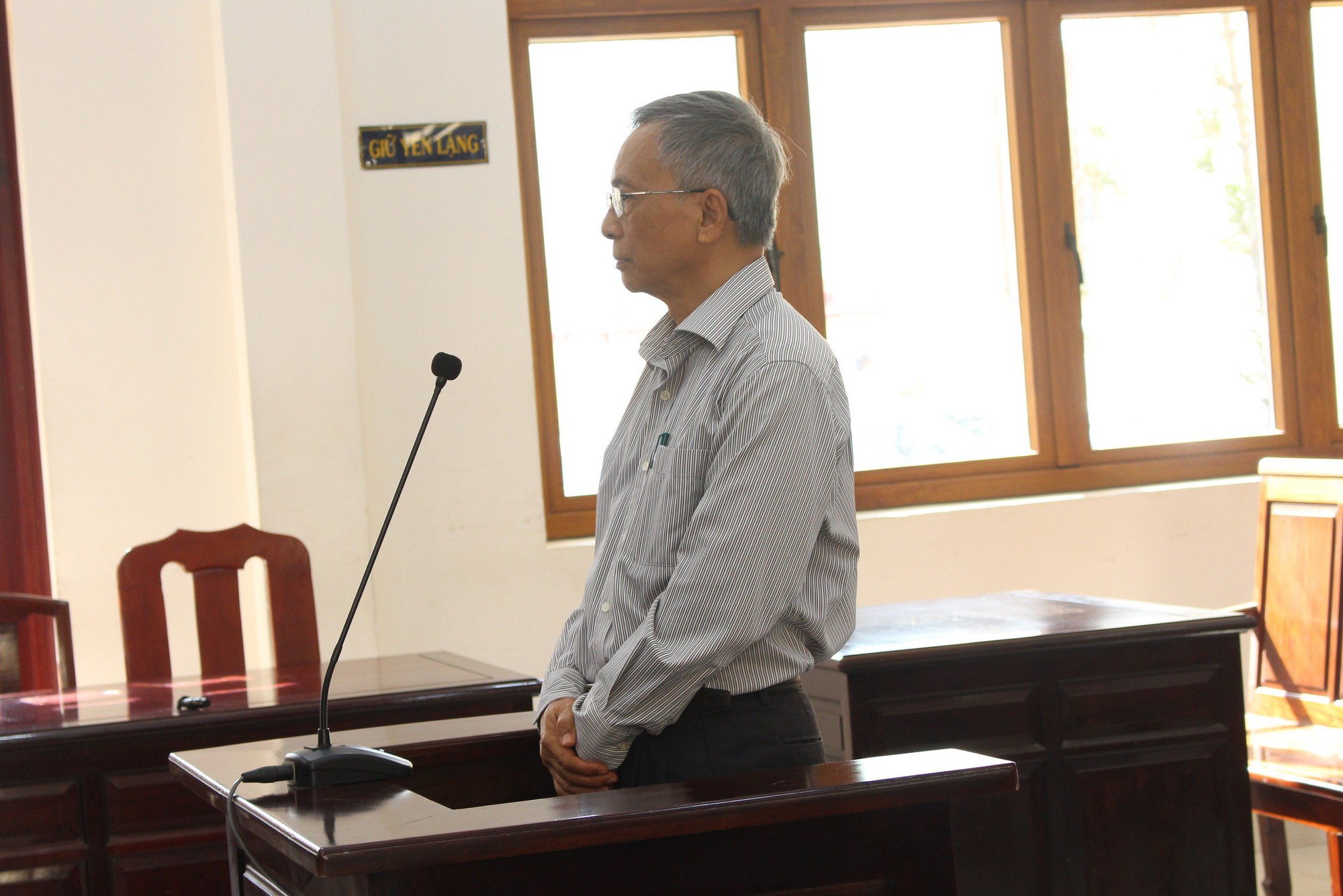 Hoãn phiên tòa xét xử cựu Giám đốc Ngân hàng Nhà nước chi nhánh tỉnh Đồng Nai - Ảnh 1.