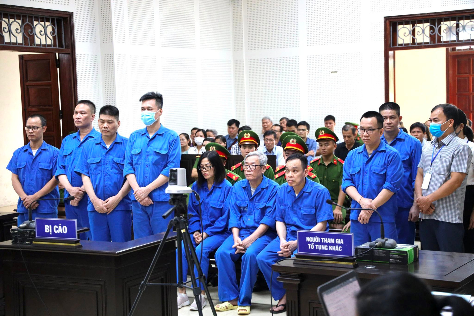 Cựu Chủ tịch AIC nhận thêm 10 năm tù vụ &quot;thông thầu&quot; ở Bệnh viện Sản-Nhi Quảng Ninh - Ảnh 1.