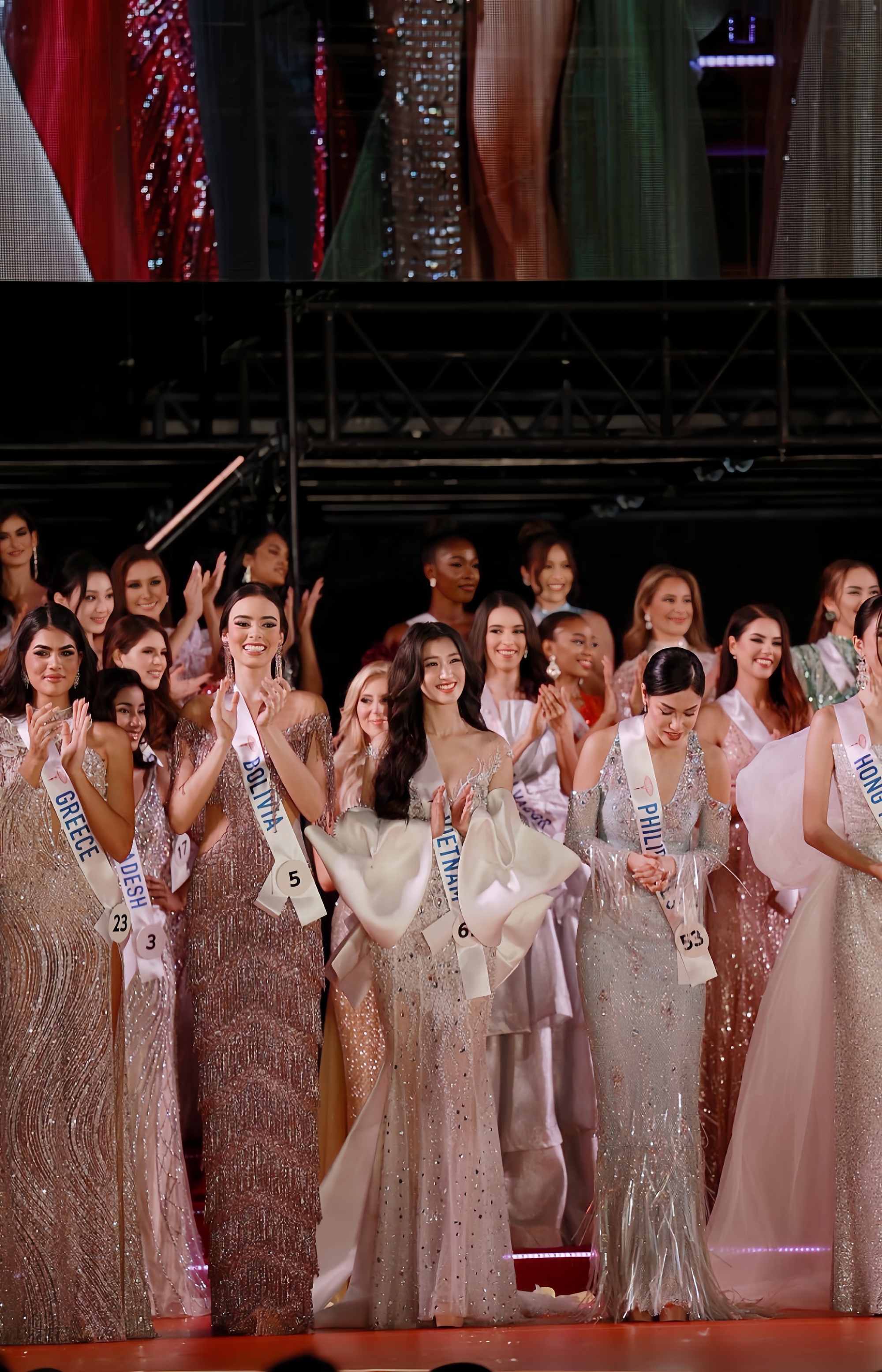Phương Nhi lọt top 15 Miss International, &quot;phá vỡ lời nguyền&quot; Miss Visit Japan - Ảnh 7.