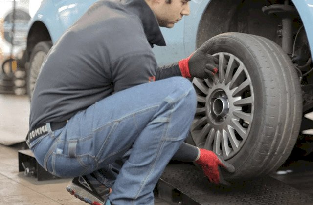 Bí quyết giúp kéo dài tuổi thọ lốp ô tô - Ảnh 4. Bí quyết giúp kéo dài tuổi thọ lốp ô tô - Ảnh 4.