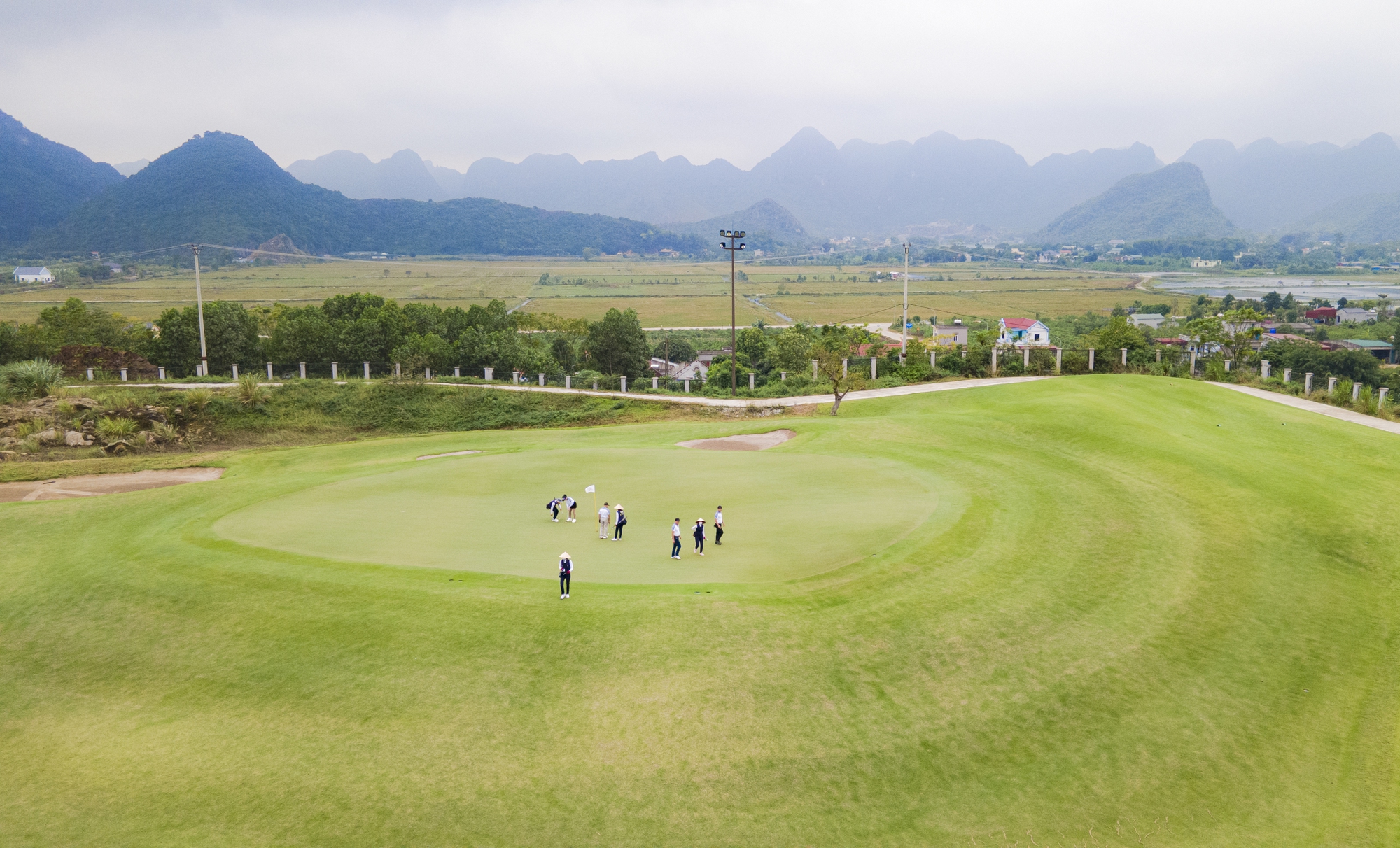 Những hình ảnh ấn tượng tại Giải Golf Chung tay vì ATGT 2023 - Ảnh 21.