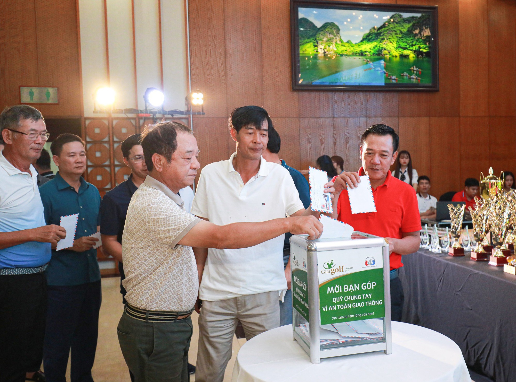 Golfer Nguyễn Hồng Hải vô địch Giải Golf chung tay vì ATGT 2023 - Ảnh 11.