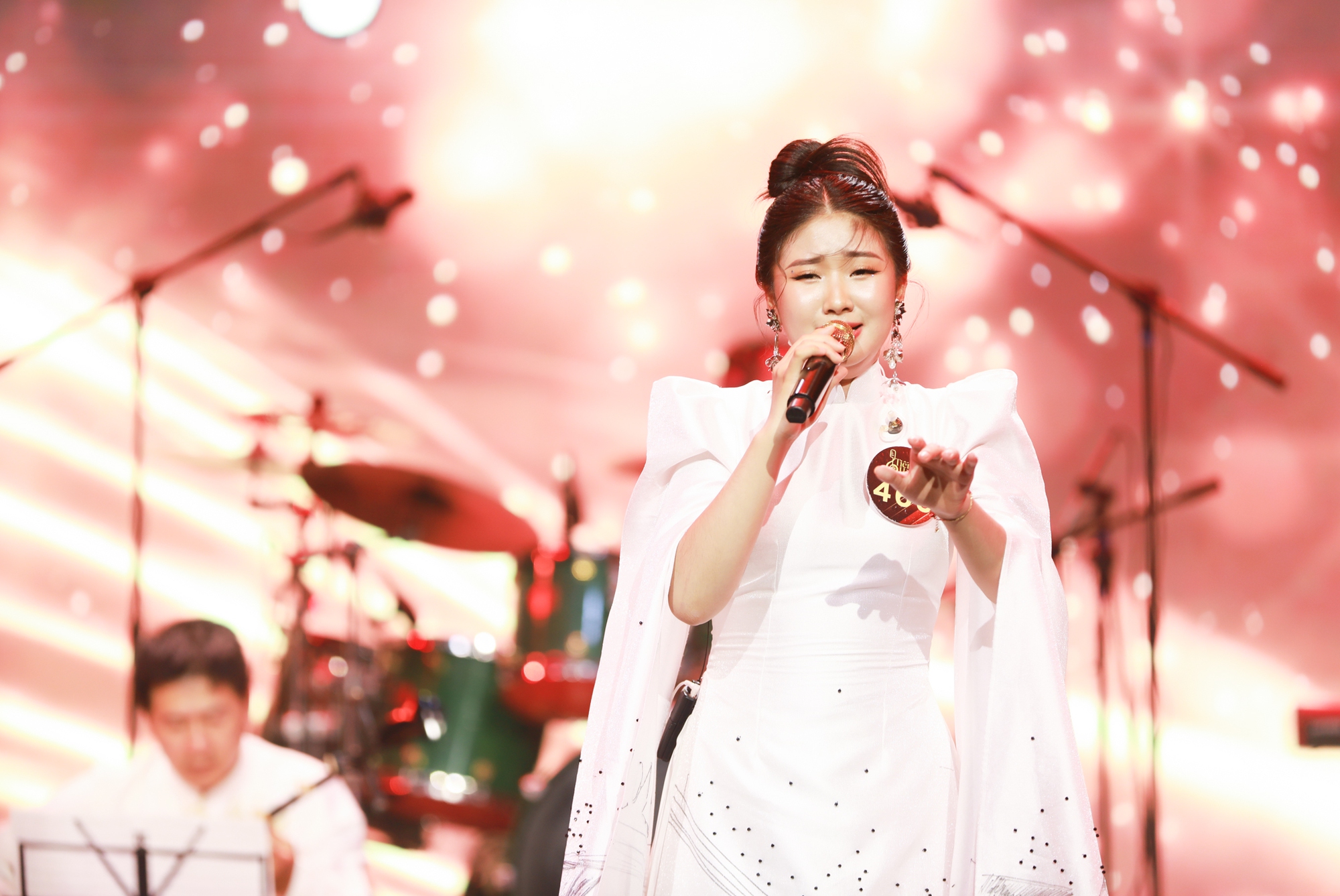 Cô gái 18 tuổi xứ Nghệ đã thắng giải Quán quân Tiếng hát Hà Nội 2023 - Ảnh 7.