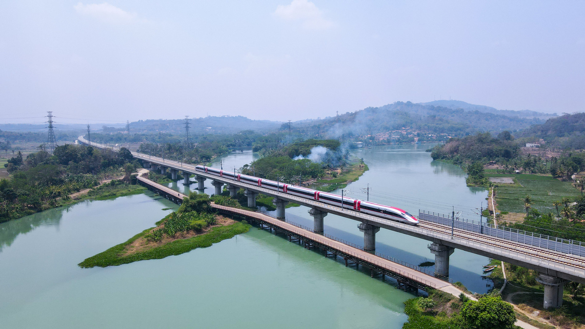 7,3 tỷ USD cho 142,3 km đường sắt cao tốc đầu tiên ở Đông Nam Á: Thu hồi vốn sau 40 năm? - Ảnh 1.