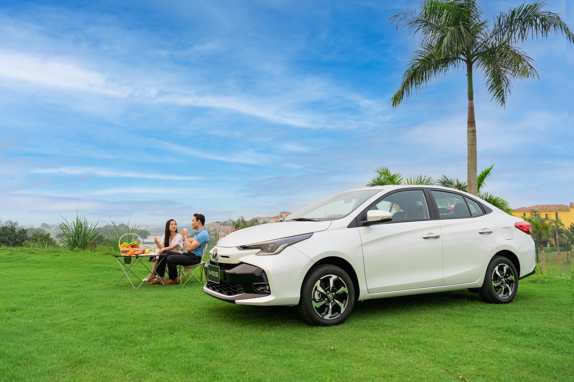 Giá xe Toyota Vios tháng 10/2023: Khách mua tiết kiệm 66 triệu đồng - Ảnh 1.