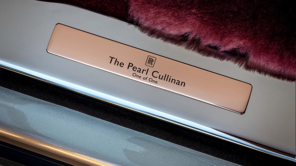 Ngắm Rolls-Royce Cullinan độc nhất thế giới