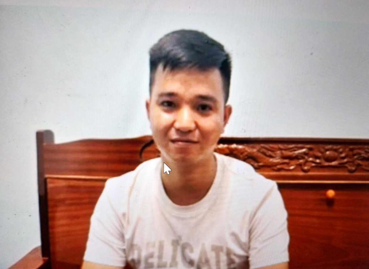 Công an Bình Thuận thông tin vụ thầy Phó hiệu trưởng trường THPT Hàm Tân bị hành hung - Ảnh 2.