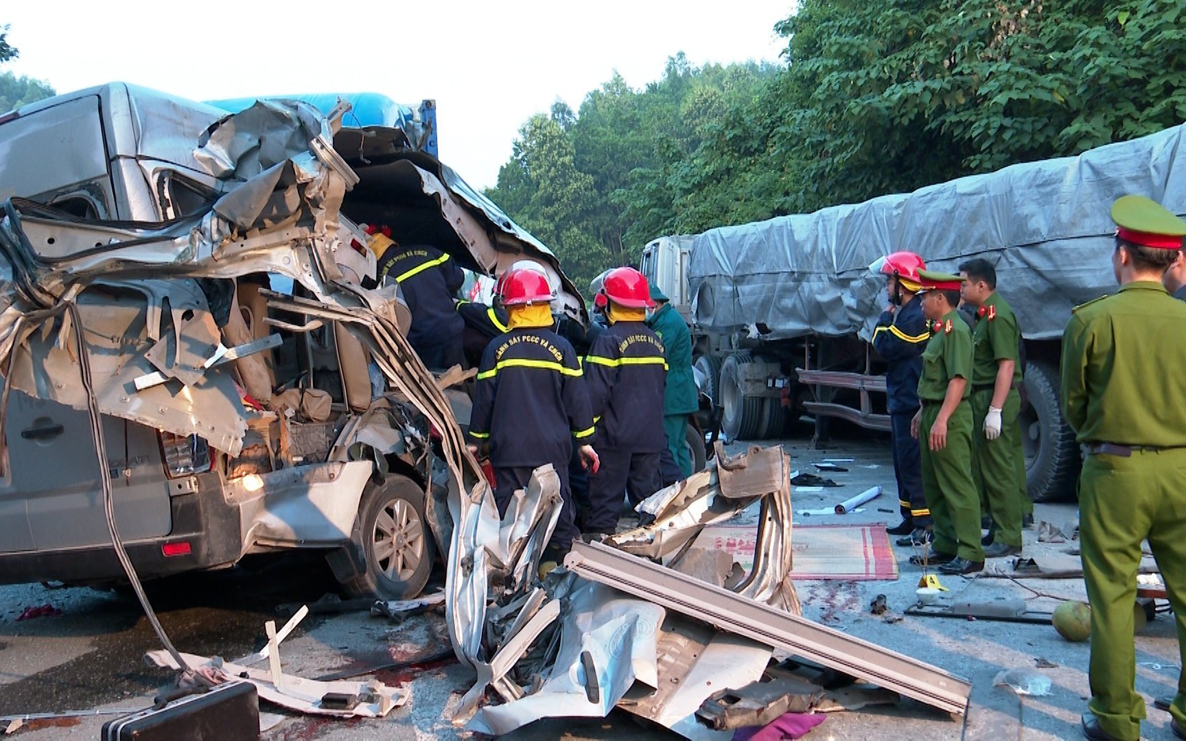 Làm rõ trách nhiệm cá nhân, đơn vị sau vụ tai nạn 5 người tử vong ở Lạng Sơn