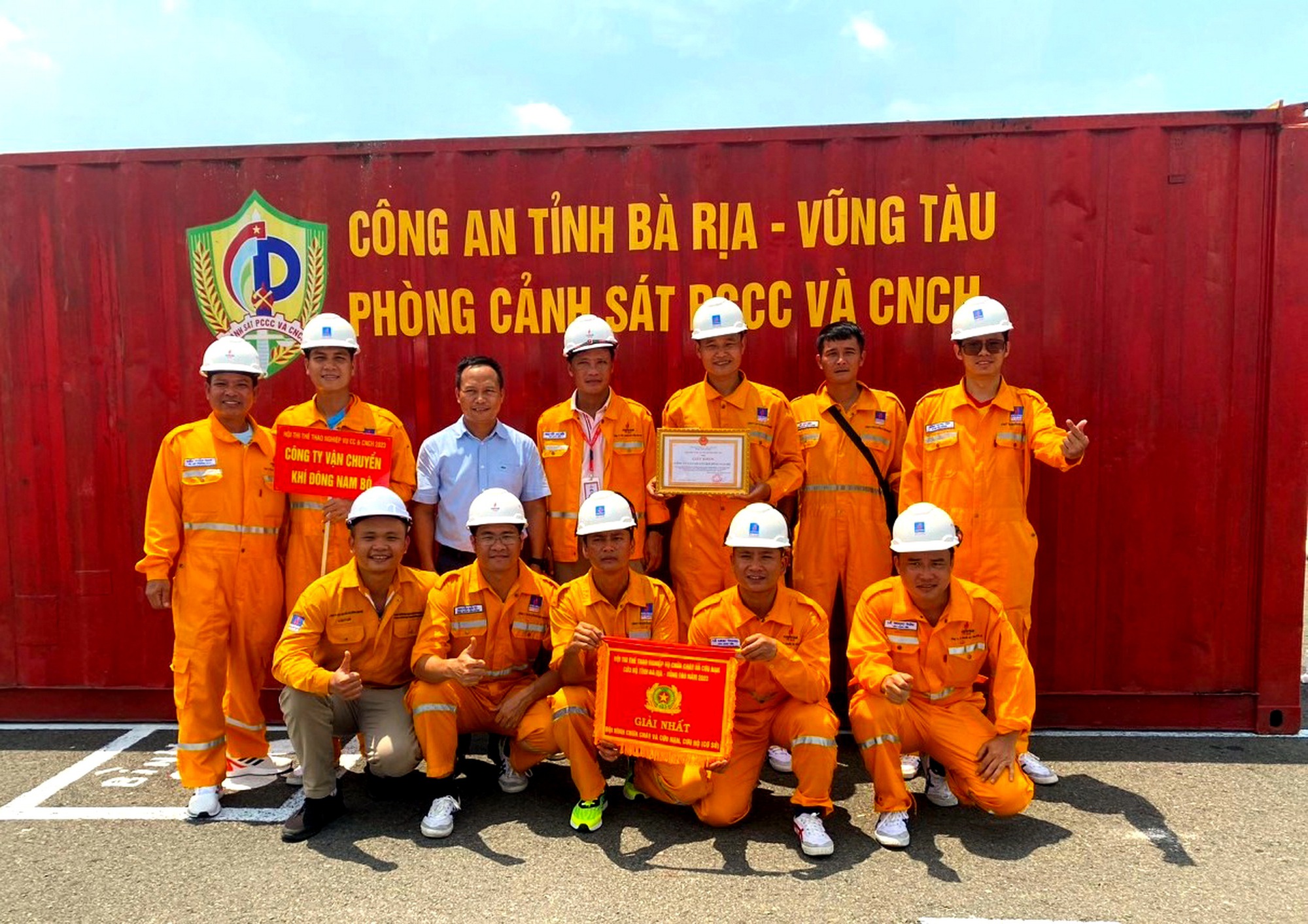 PV GAS nhận nhiều giải thưởng trong công tác phòng cháy chữa cháy và cứu nạn cứu hộ - Ảnh 3.