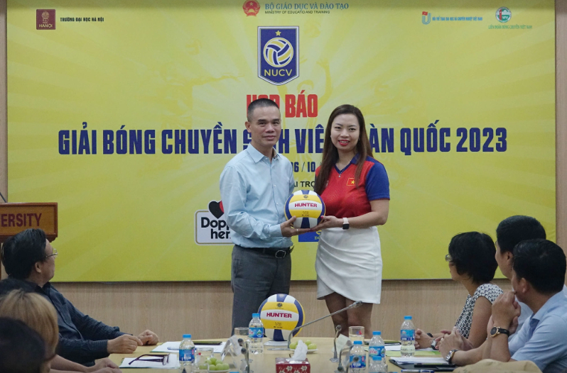 75 trường đại học tham gia giải bóng chuyền sinh viên toàn quốc 2023  - Ảnh 1.