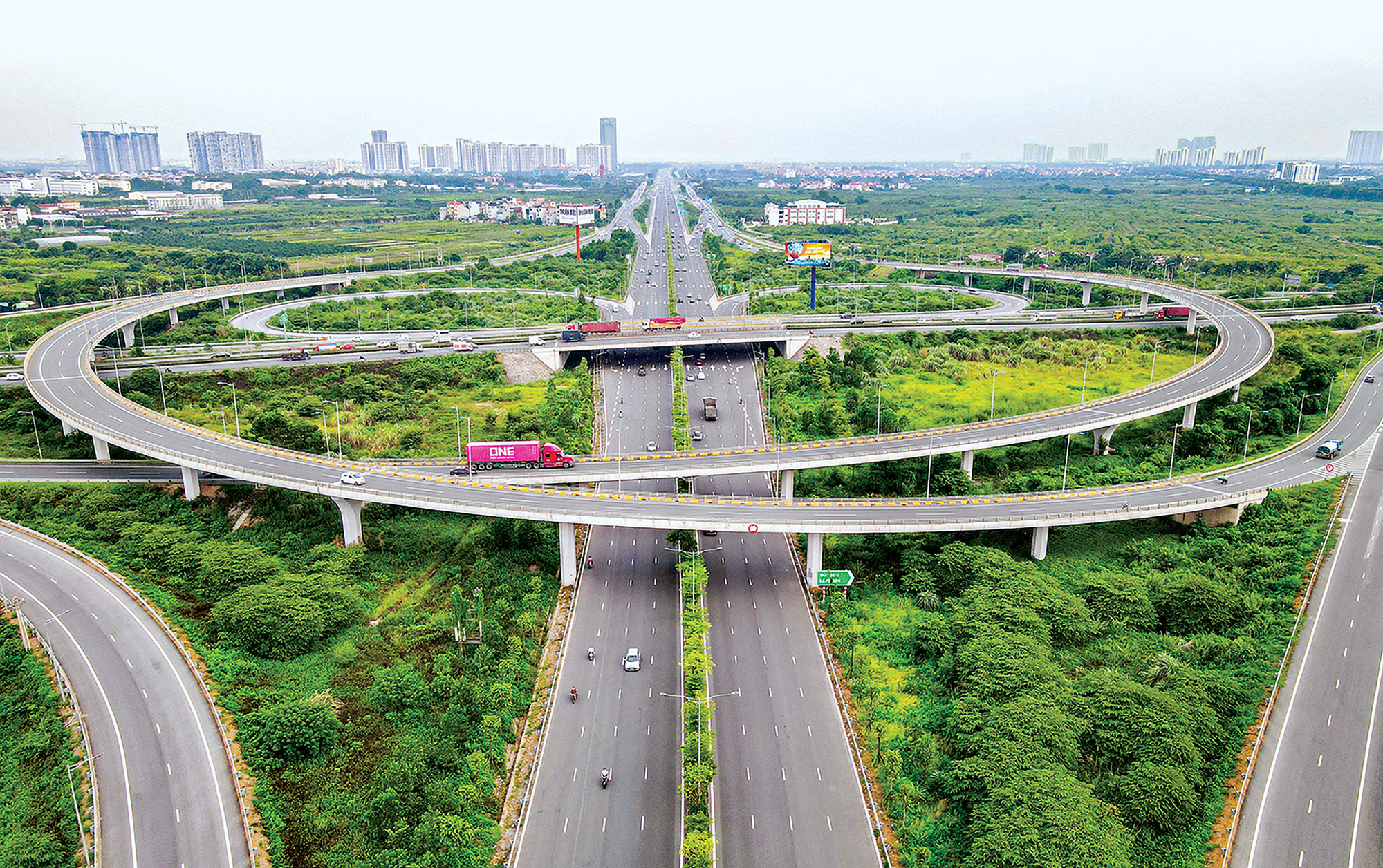 Kỳ vọng đột phá hạ tầng giao thông Việt Nam - Ảnh 1.