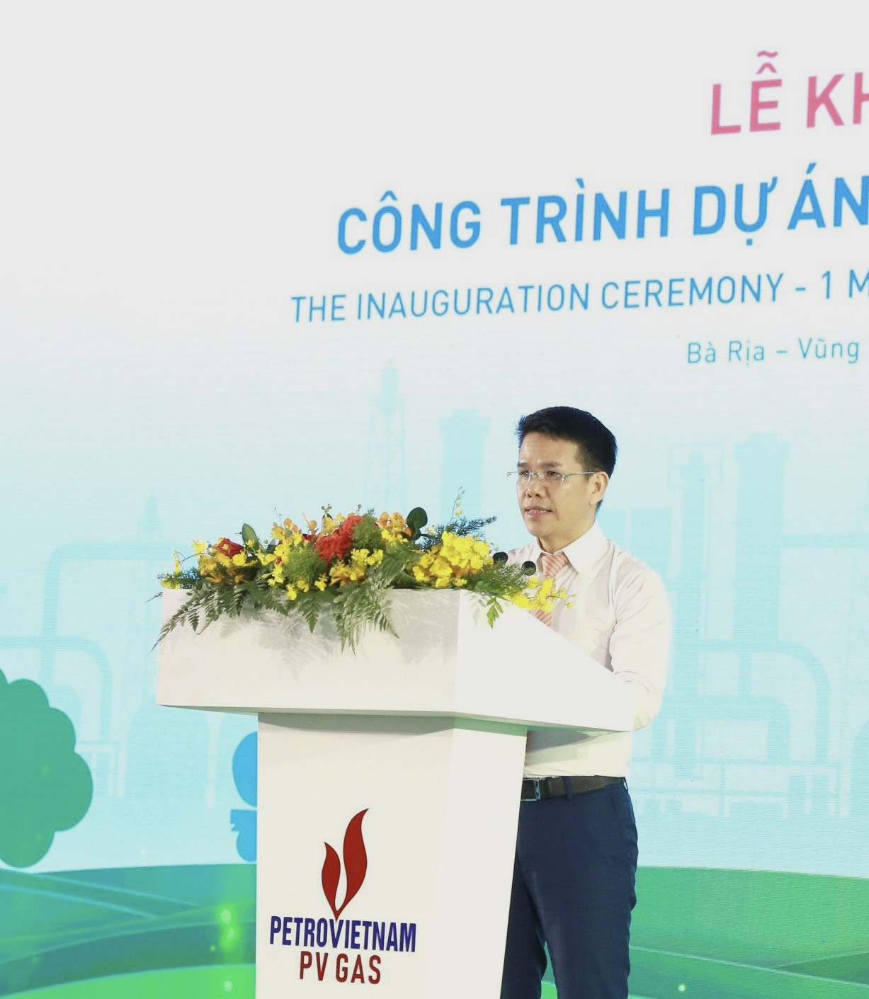 PV GAS khánh thành kho LNG đầu tiên tại Việt Nam - Ảnh 4.