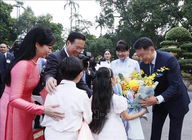 Chủ tịch nước chủ trì lễ đón Tổng thống Mông Cổ thăm cấp Nhà nước tới Việt Nam - Ảnh 5.