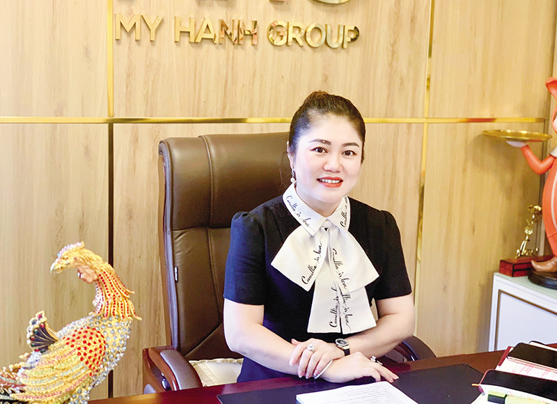 Nữ doanh nhân Phạm Mỹ Hạnh bị bắt trong vụ lừa đảo sâm Ngọc Linh - Ảnh 1.