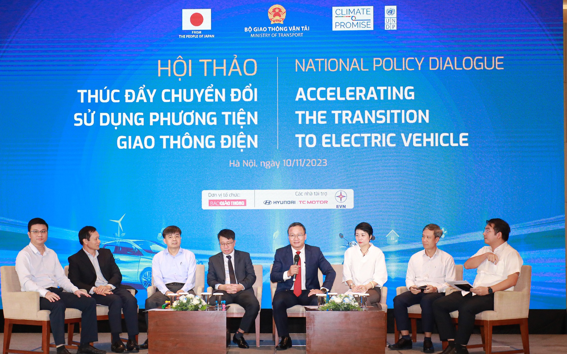 Hiến kế phát triển xe điện tại Việt Nam