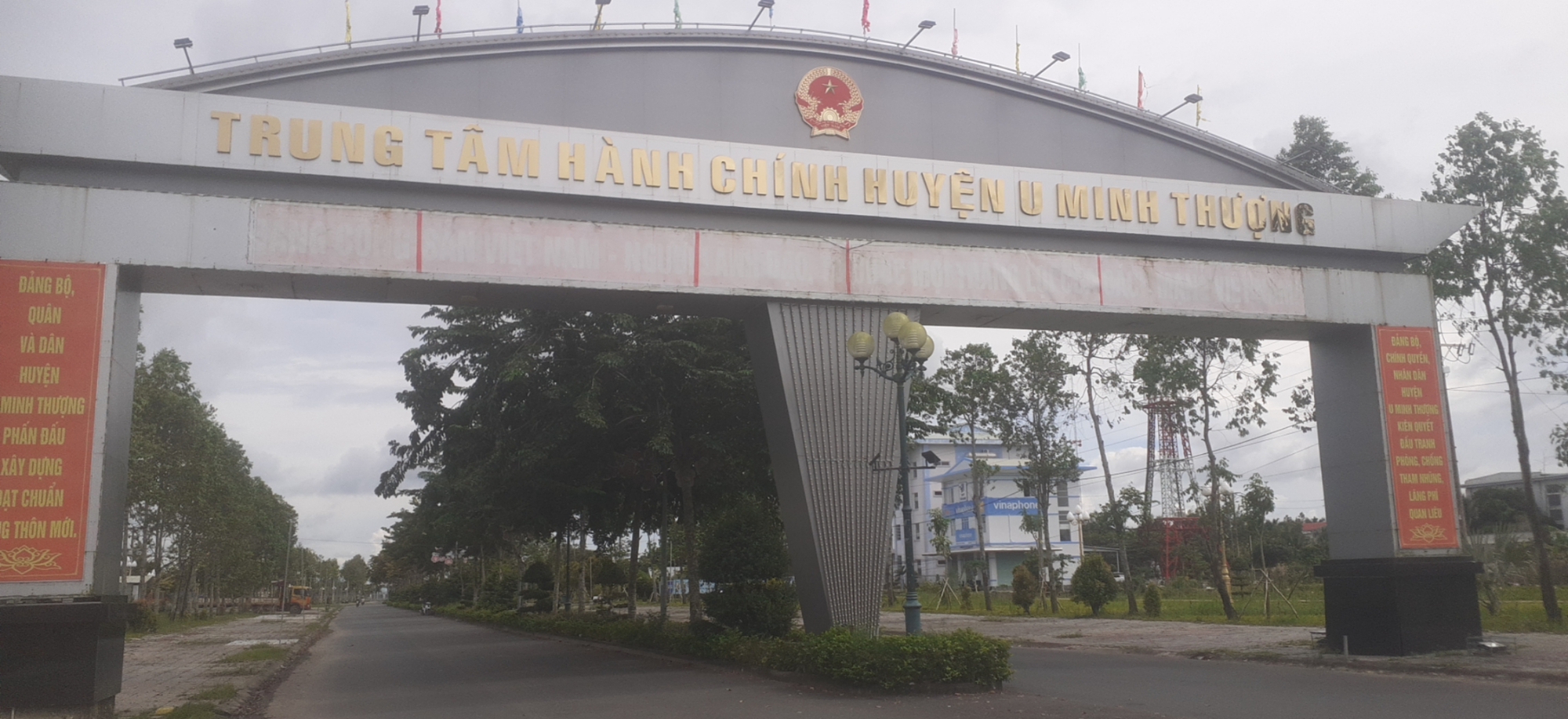 Kiên Giang: Hai nguyên chủ tịch và một phó chủ tịch huyện U Minh Thượng bị khởi tố - Ảnh 2.