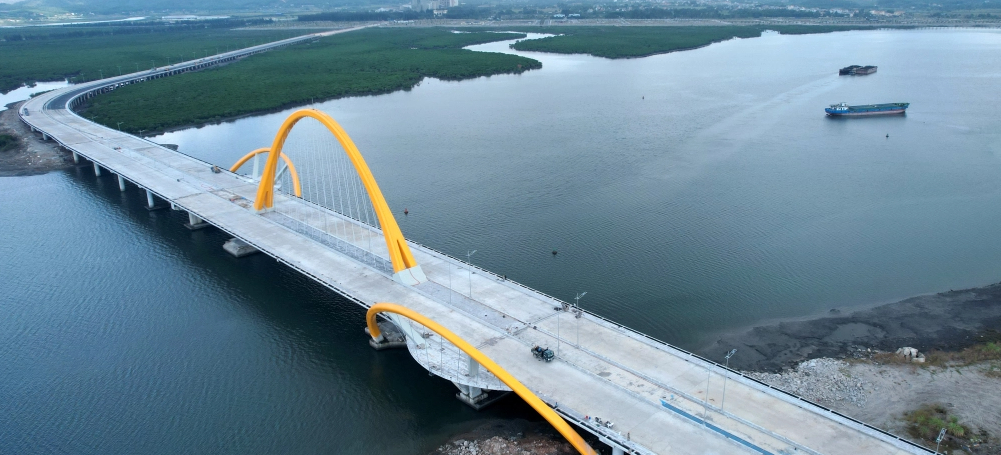 Nghiêm cứu đầu tư đường nối cầu hai cây cầu gần 4.000 tỷ đồng ở TP Hạ Long - Ảnh 3. Nghiêm cứu đầu tư đường nối cầu hai cây cầu gần 4.000 tỷ đồng ở TP Hạ Long - Ảnh 3.