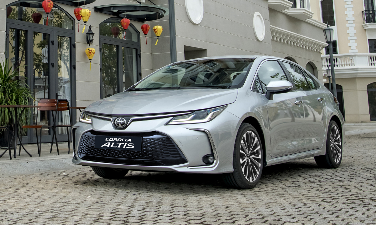 Bảng giá xe Toyota Corolla Altis tháng 11/2023: Ưu đãi lên tới 80 triệu đồng  - Ảnh 4.