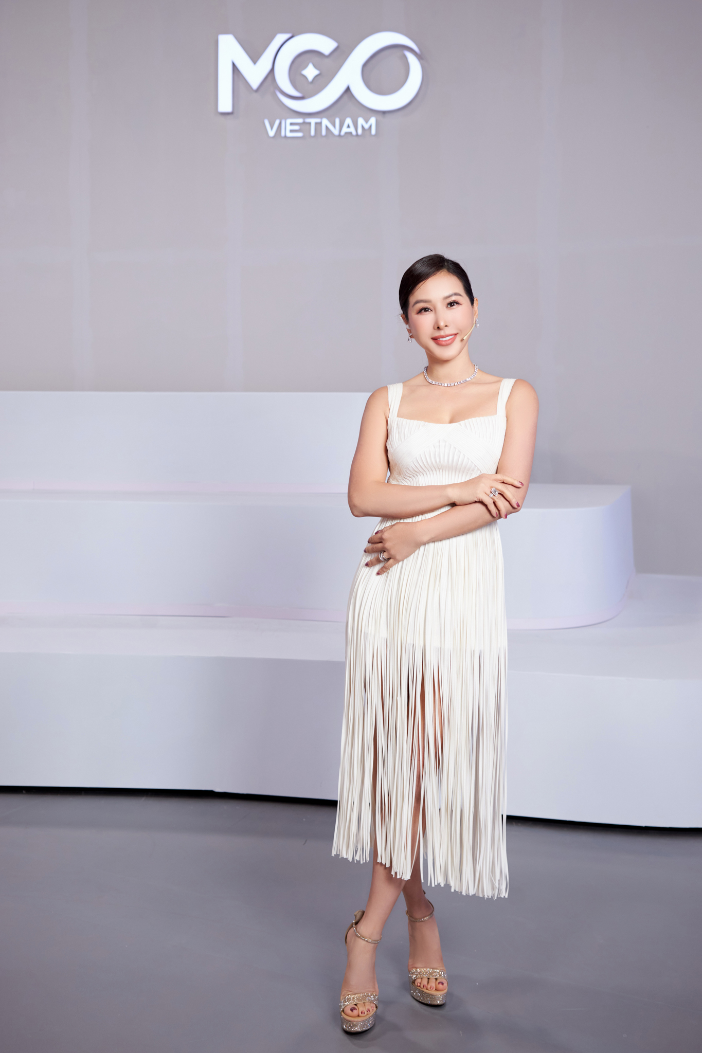 Tập 2 &quot;Tôi là Hoa hậu Hoàn vũ Việt Nam&quot;: Hoa hậu Thu Hoài xuất hiện sau 4 lần ly hôn - Ảnh 2.