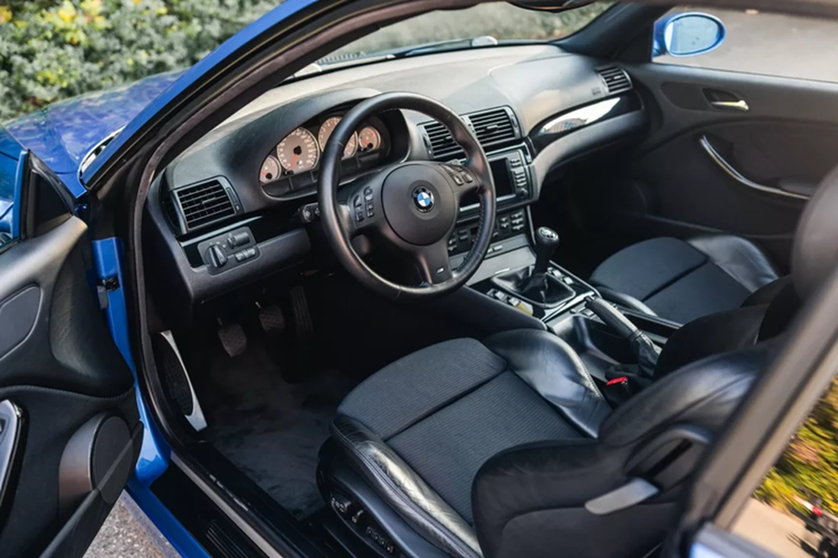 Xế cổ hàng hiếm BMW M3 E46 đời 2003 lên sàn đấu giá