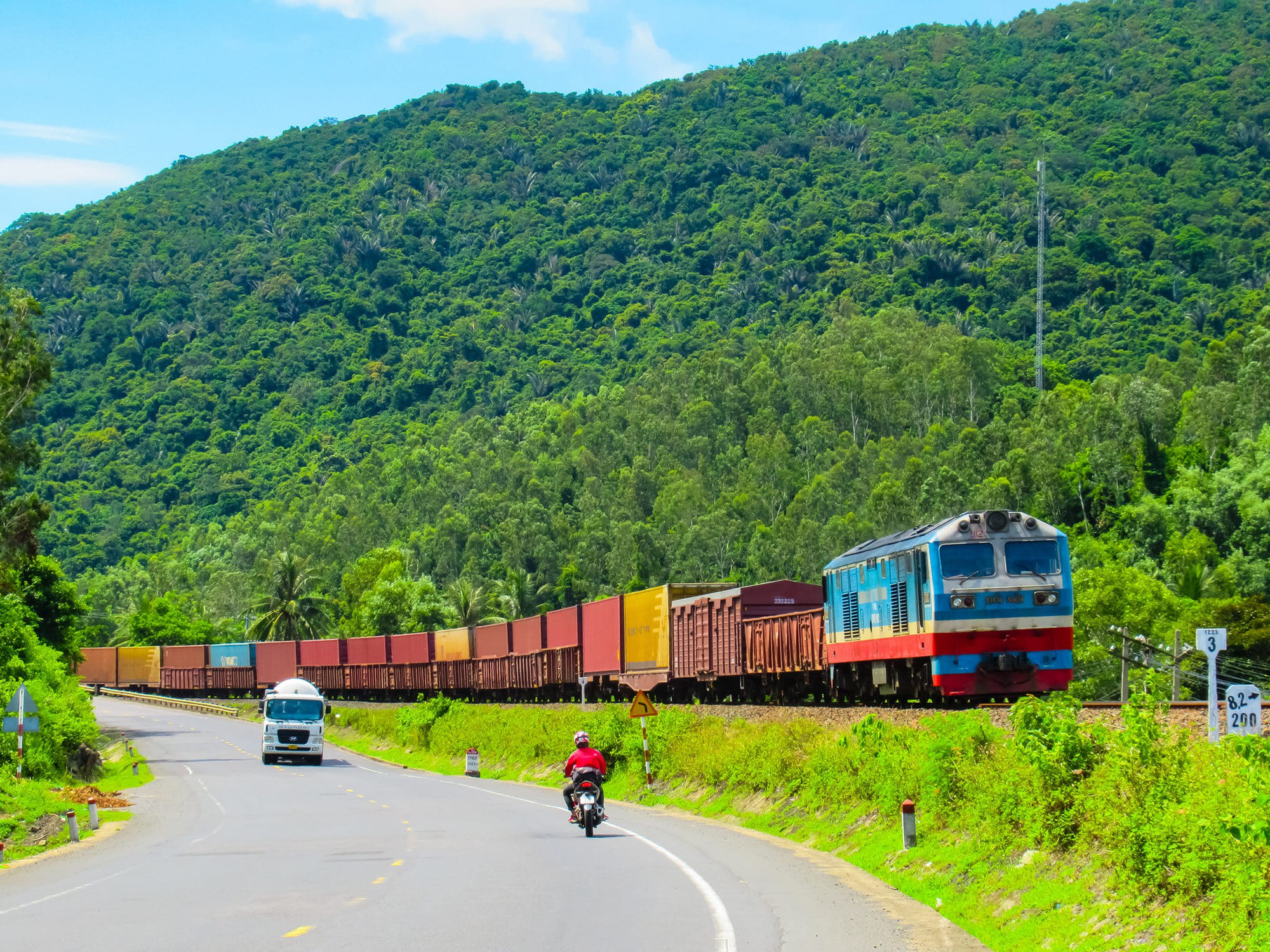 Phú Yên đề xuất cập nhật quy hoạch tuyến đường sắt Tuy Hòa - Buôn Ma Thuột - Ảnh 2.