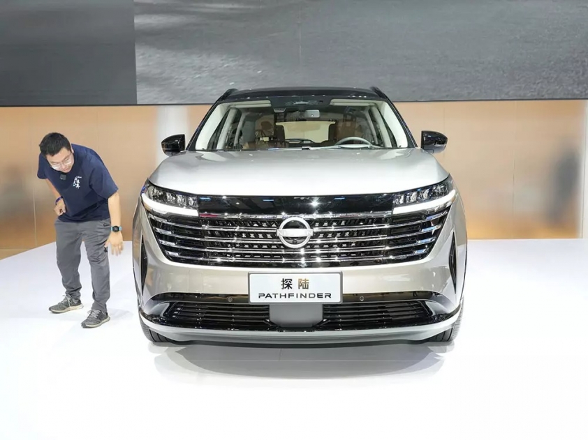 Mẫu SUV cỡ lớn Nissan Pathfinder 2024 trình làng với thiết kế táo bạo - Ảnh 3.