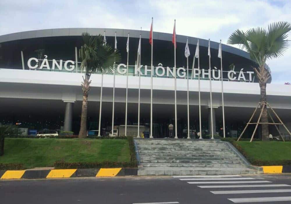 Bình Định mong sớm phát triển khu hàng không dân dụng sân bay Phù Cát - Ảnh 1.