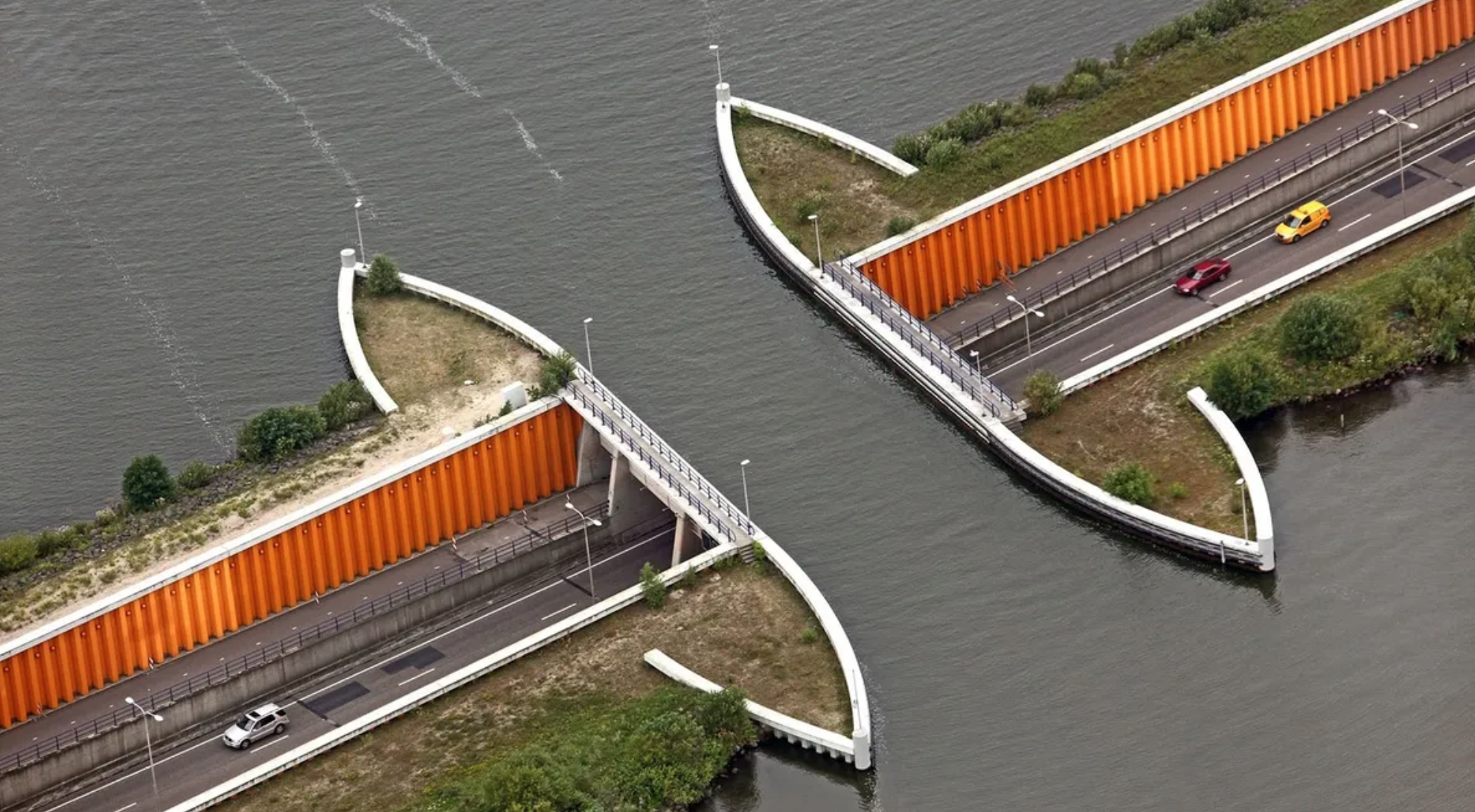 Cây cầu kiệt tác phá vỡ định luật vật lý ở Hà Lan - Ảnh 1.