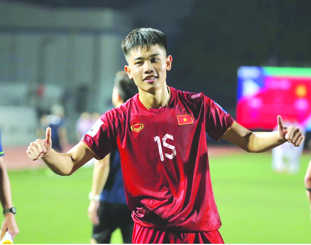 Từ cầu thủ bị loại tới niềm hy vọng của tuyển Việt Nam - Ảnh 1.