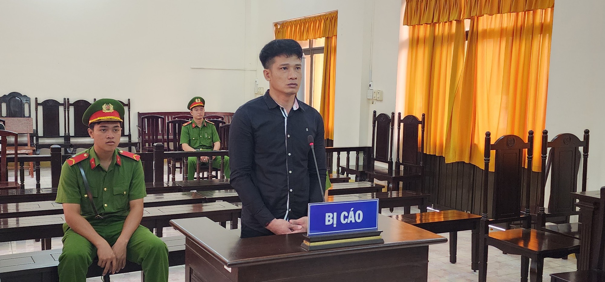 Kiên Giang: Những “hung thần” của ngư dân cào sò phải nhận án tù - Ảnh 1.