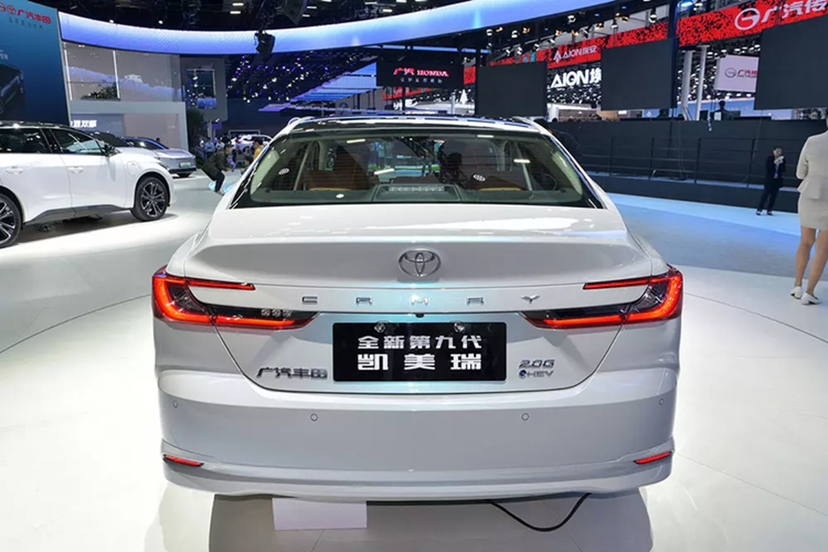 Toyota Camry 2024 lộ diện tại Trung Quốc với nhiều thay đổi - Ảnh 5.