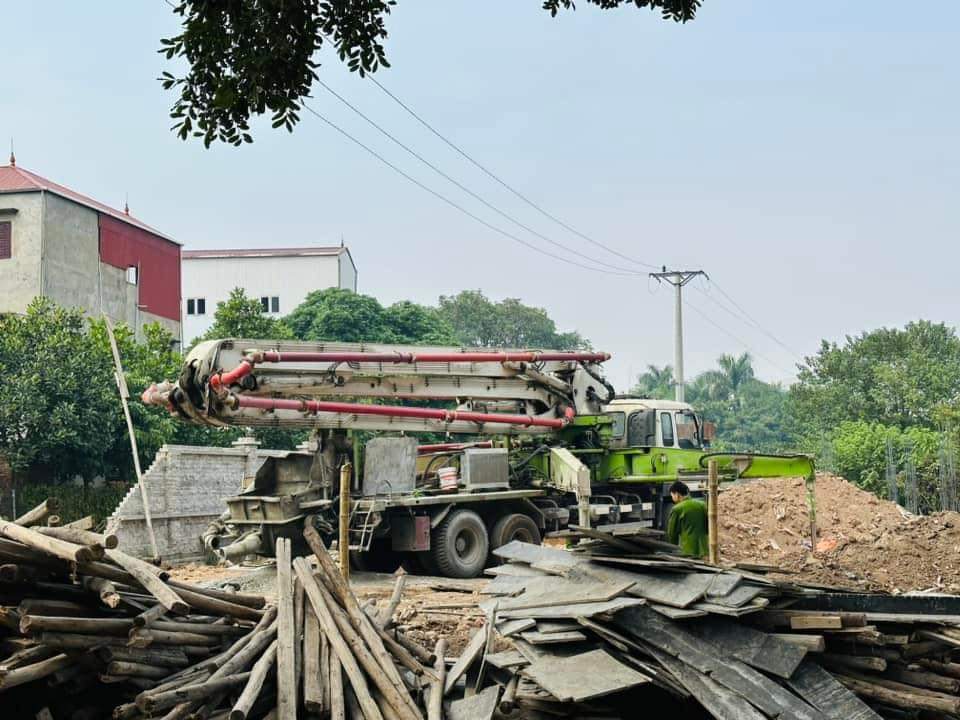 Điều tra nguyên nhân khiến một công nhân tử vong khi xây dựng trạm y tế xã - Ảnh 1.