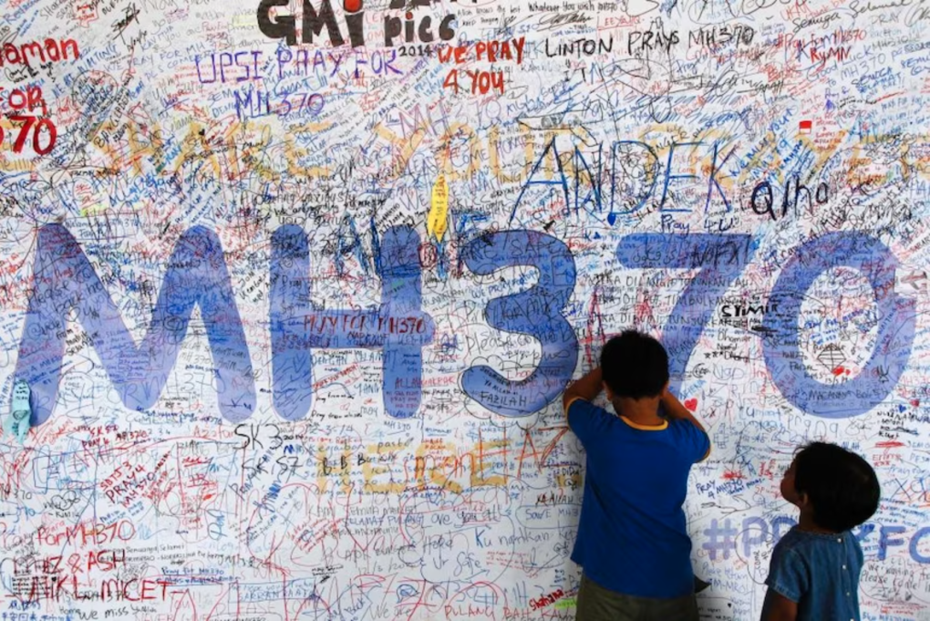 Trung Quốc mở phiên tòa đòi bồi thường cho gia đình các hành khách trên chuyến bay MH370 - Ảnh 1.
