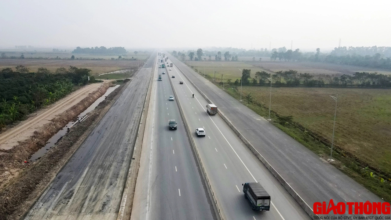 Đường nối 2 cao tốc qua Hà Nam, Hưng Yên đẹp hút hồn khi nhìn từ trên cao - Ảnh 8.