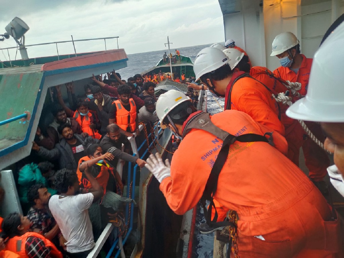 Tăng cường hợp tác quốc tế, nâng cao năng lực tìm kiếm cứu nạn hàng hải - Ảnh 2.